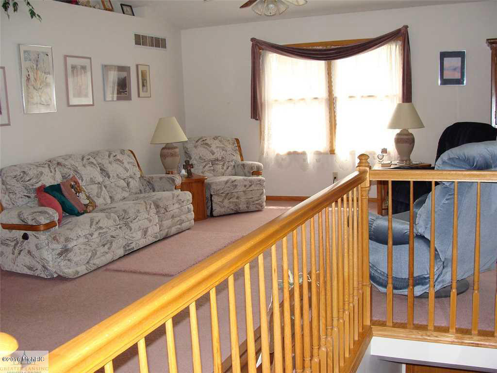 8283 Hall Rd, Bellevue, MI 49021 photo 3