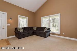 7980 Warner St, Allendale, MI 49401 photo 18