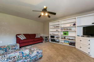 7980 Warner St, Allendale, MI 49401 photo 35
