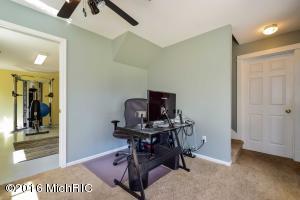7980 Warner St, Allendale, MI 49401 photo 40
