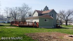 1118 S Seventh St, Three Rivers, MI 49093 photo 2
