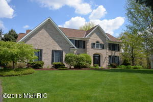 7727 Finnagen Dr, Mattawan, MI 49071 photo 1