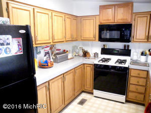 11201 Ware Rd, Lowell, MI 49331 photo 8