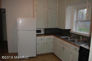 321 Mitchell St, Marshall, MI 49068 photo 6