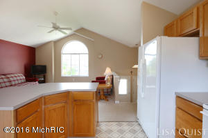 1825 Sunset Dr, Dorr, MI 49323 photo 9