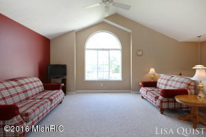 1825 Sunset Dr, Dorr, MI 49323 photo 3