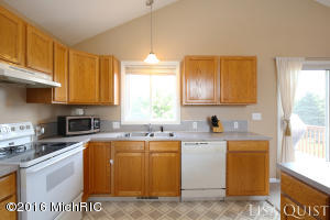 1825 Sunset Dr, Dorr, MI 49323 photo 7