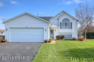 1825 Sunset Dr, Dorr, MI 49323 photo 1
