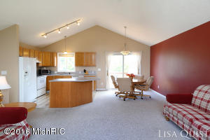 1825 Sunset Dr, Dorr, MI 49323 photo 5