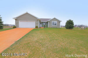 3828 Hare Ln, Dorr, MI 49323 photo 1