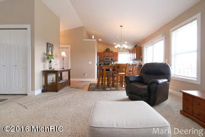 3828 Hare Ln, Dorr, MI 49323 photo 6