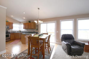 3828 Hare Ln, Dorr, MI 49323 photo 11