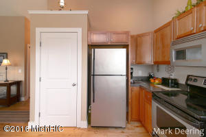 3828 Hare Ln, Dorr, MI 49323 photo 9