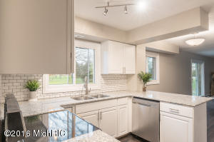 52142 Pine Tree Ln, Three Rivers, MI 49093 photo 5