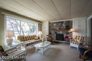 1260 E 88th St, Newaygo, MI 49337 photo 7