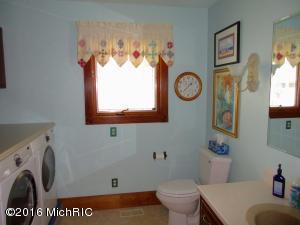 9119 S Collins Rd, Fenwick, MI 48834 photo 28