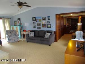 9119 S Collins Rd, Fenwick, MI 48834 photo 33