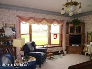 9119 S Collins Rd, Fenwick, MI 48834 photo 18