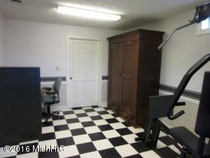 9119 S Collins Rd, Fenwick, MI 48834 photo 46