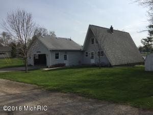 12110 Mac Dr NE, Belding, MI 48809 photo 23