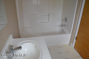 765 E Savidge St, Spring Lake, MI 49456 photo 25