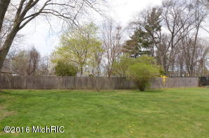 765 E Savidge St, Spring Lake, MI 49456 photo 34