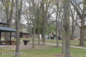 765 E Savidge St, Spring Lake, MI 49456 photo 37