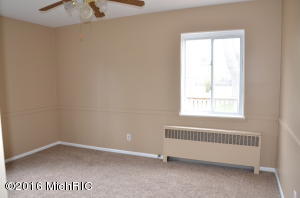 765 E Savidge St, Spring Lake, MI 49456 photo 15