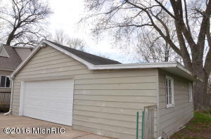 765 E Savidge St, Spring Lake, MI 49456 photo 31