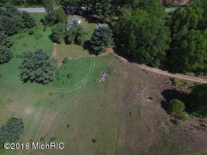 532 E 8th St, White Cloud, MI 49349 photo 18