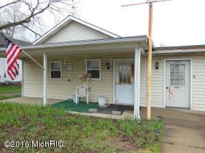 226 E Chicago St, Allen, MI 49227 photo 4