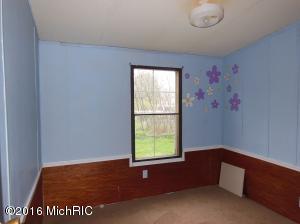 226 E Chicago St, Allen, MI 49227 photo 11