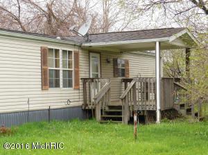 226 E Chicago St, Allen, MI 49227 photo 2