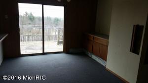 344 Harrison, Blanchard, MI 49310 photo 12