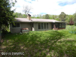 454 Sarrell St, Newaygo, MI 49337 photo 21
