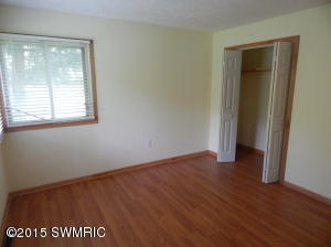 454 Sarrell St, Newaygo, MI 49337 photo 18
