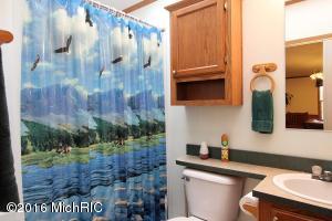 6116 E 86th St, Newaygo, MI 49337 photo 17