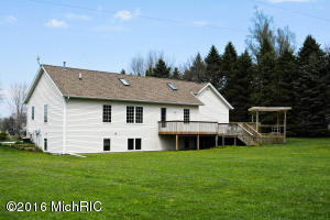 7087 Palmer Rd, Belding, MI 48809 photo 20