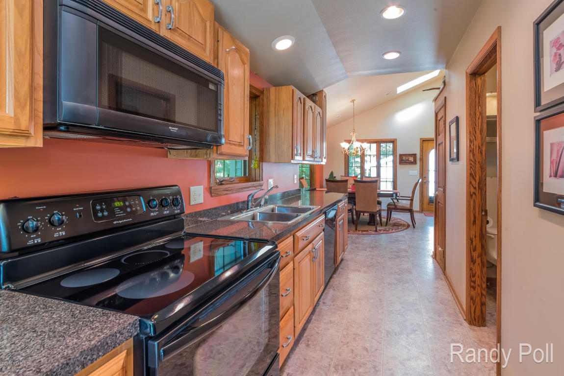 1441 W 88th St, Baldwin, MI 49304 photo 11
