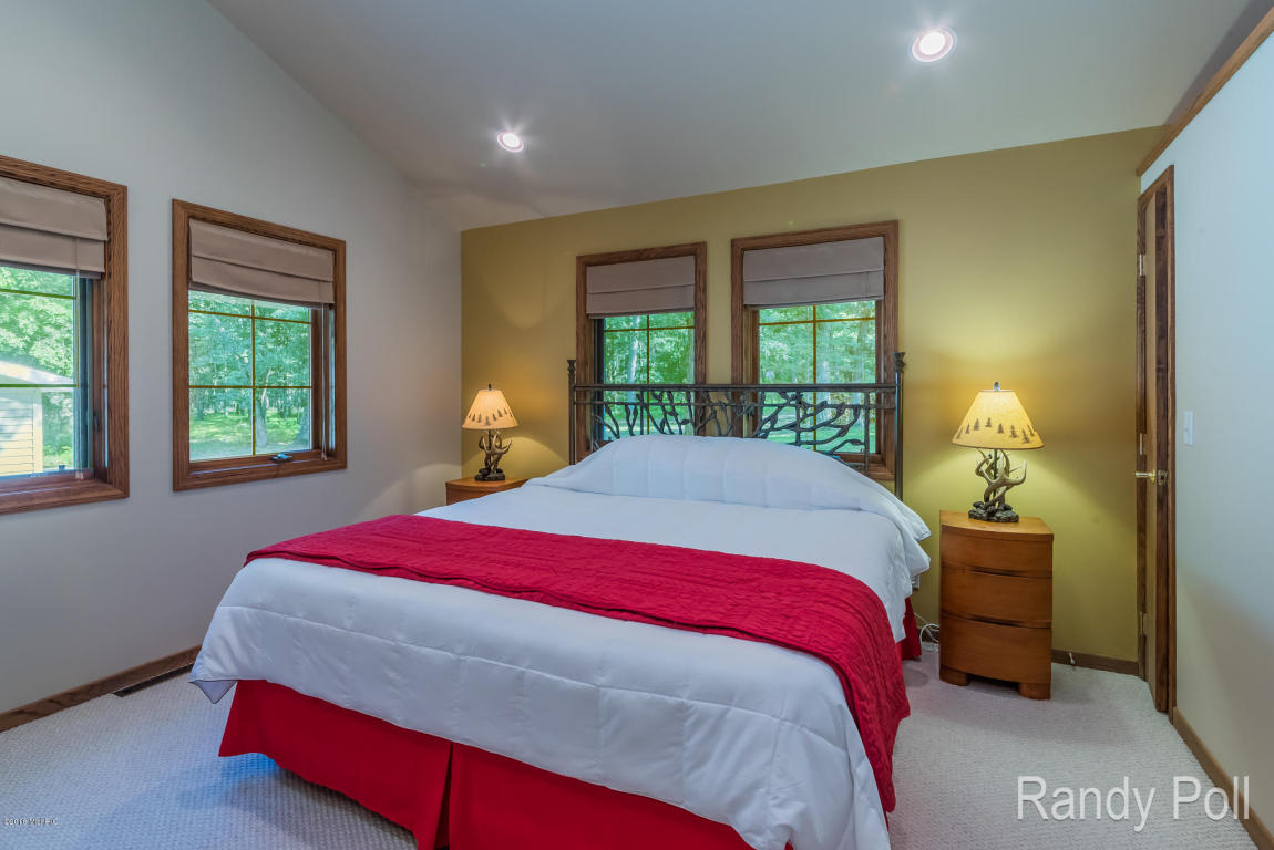 1441 W 88th St, Baldwin, MI 49304 photo 5