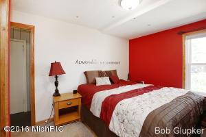615 Williams St, Belding, MI 48809 photo 16
