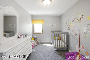 615 Williams St, Belding, MI 48809 photo 17