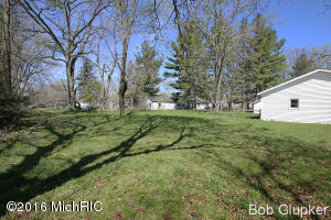 615 Williams St, Belding, MI 48809 photo 24