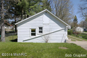 615 Williams St, Belding, MI 48809 photo 22