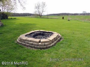 741 W Polk Rd, Ithaca, MI 48847 photo 26