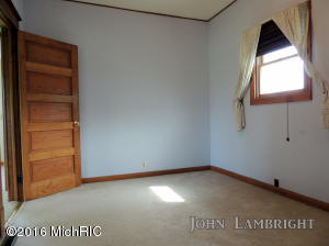 741 W Polk Rd, Ithaca, MI 48847 photo 14