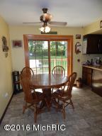 12331 Hillside Dr, Three Rivers, MI 49093 photo 2