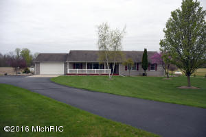 57784 M-62, Cassopolis, MI 49031 photo 2