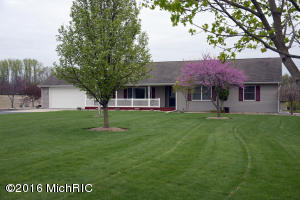 57784 M-62, Cassopolis, MI 49031 photo 1