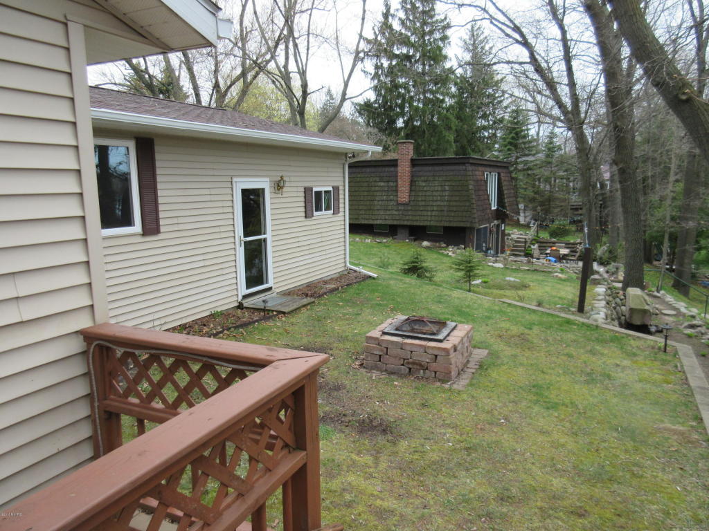 831 Lou Anne St, Stanton, MI 48888 photo 34